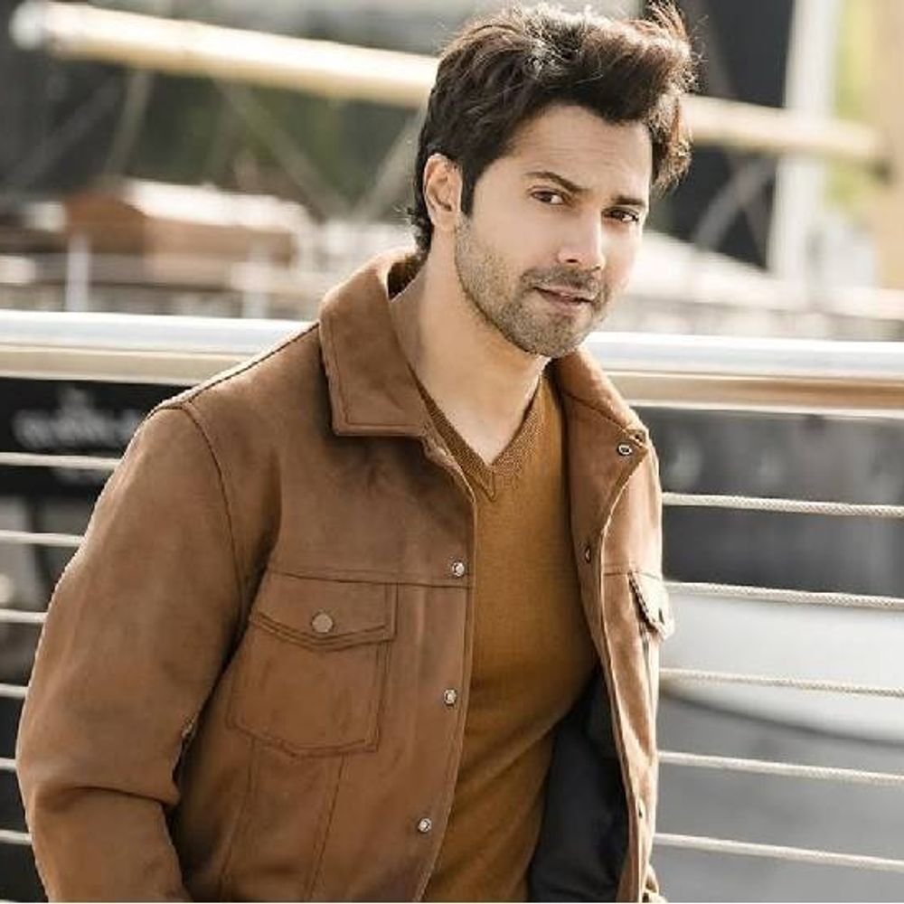 रील लाइफ में देशभक्ति पर जोर:‘बॉर्डर 2’ के बाद अब ‘ऑपरेशन सिंदूर’ से भी वरुण बदलेंगे इमेज